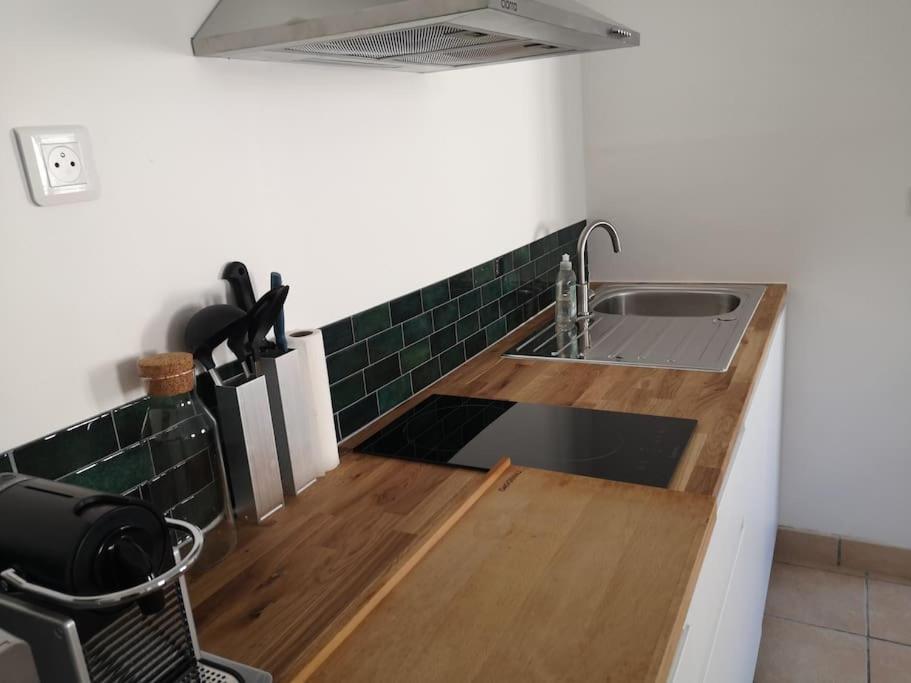 Petite Maison De Village Maincy Екстер'єр фото