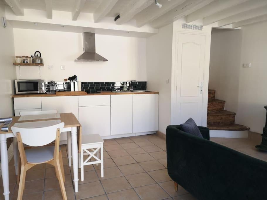 Petite Maison De Village Maincy Екстер'єр фото